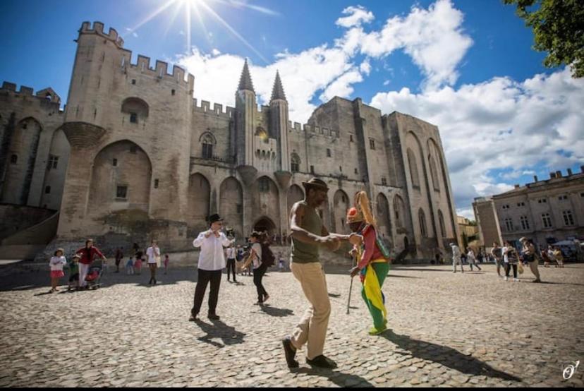 Lovely Avignon - Studio De Charme Plein Centre - Proche Palais Des Papes Dış mekan fotoğraf